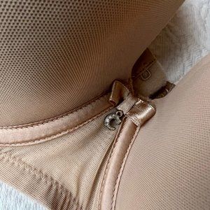 CHANTELLE SUBLIME STRAPLESS / CONVERTIBLE UNDERWIRE BRA 36DD NWOT